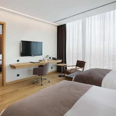 Doubletree By Hilton Istanbul-avcilar 5*