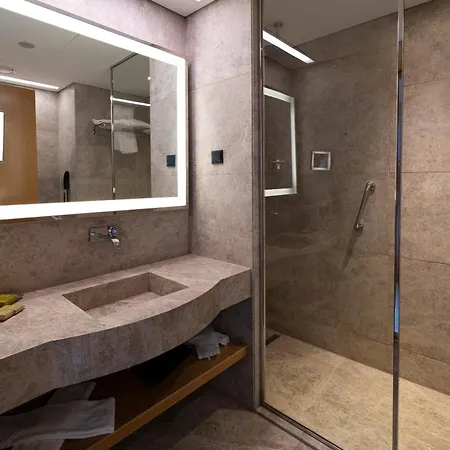 Doubletree By Hilton Istanbul-avcilar 5* İstanbul