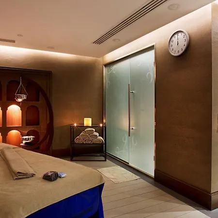 Doubletree By Hilton Istanbul-avcilar 5* İstanbul